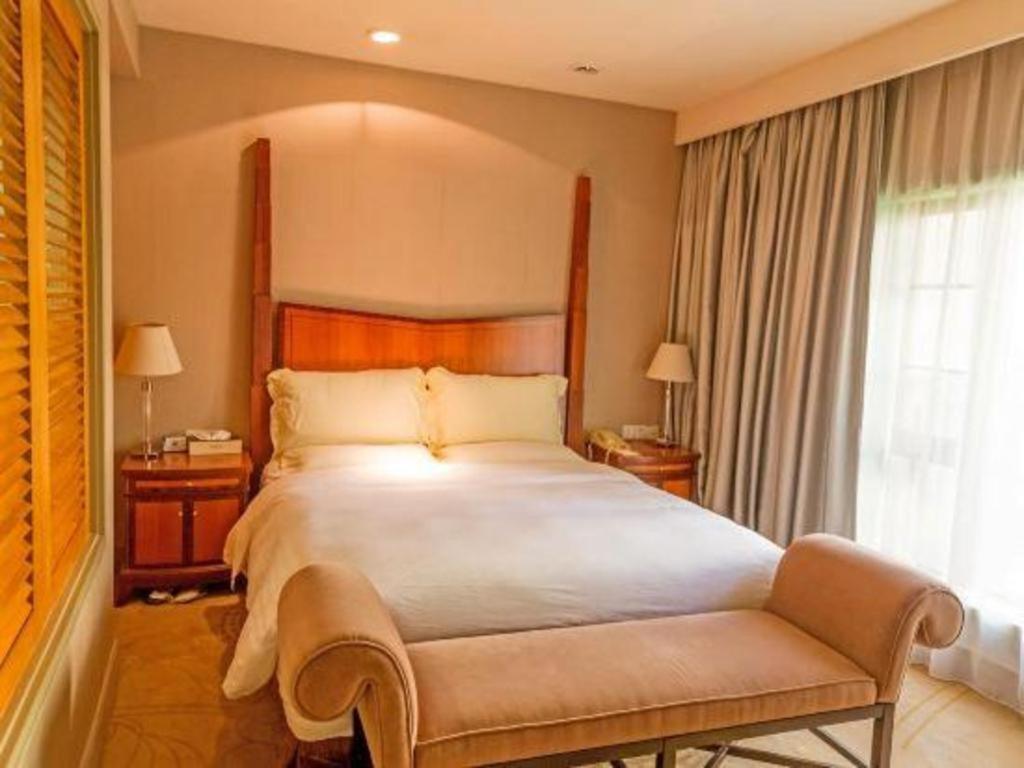 Ocean Spring Metropark Hotel Джухай Екстериор снимка