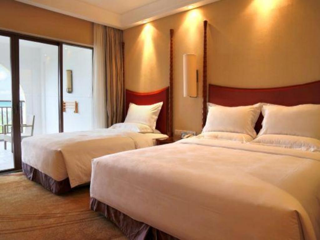 Ocean Spring Metropark Hotel Джухай Екстериор снимка