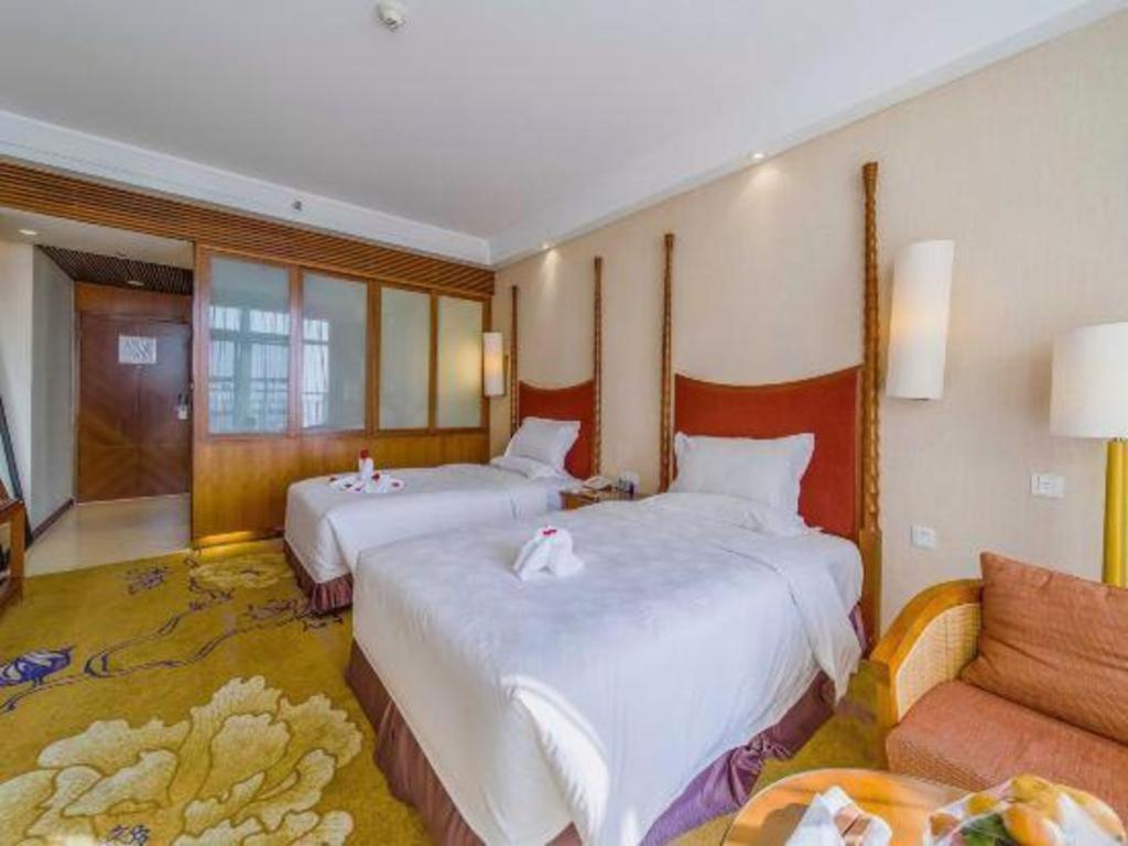 Ocean Spring Metropark Hotel Джухай Екстериор снимка