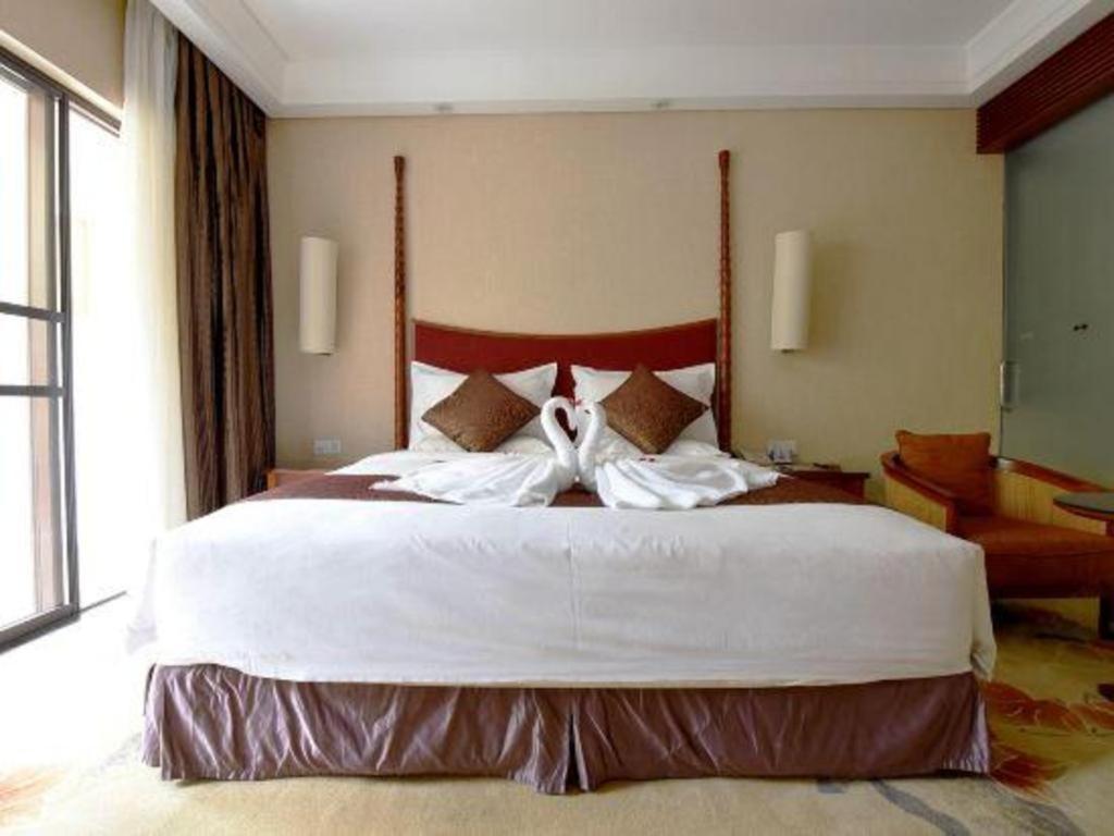 Ocean Spring Metropark Hotel Джухай Екстериор снимка