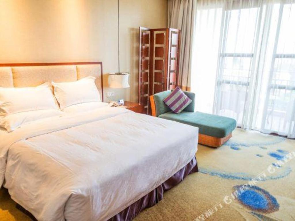 Ocean Spring Metropark Hotel Джухай Екстериор снимка