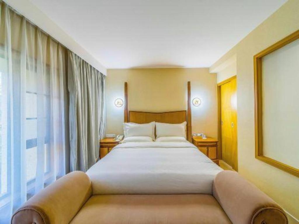 Ocean Spring Metropark Hotel Джухай Екстериор снимка