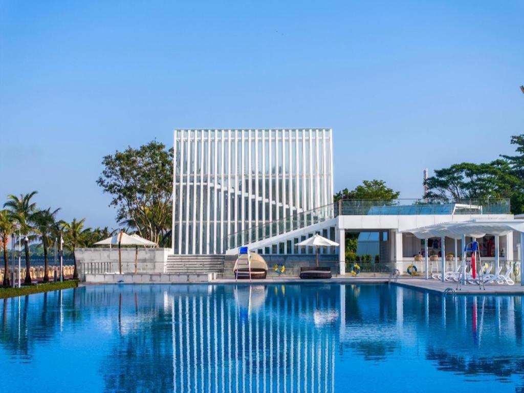 Ocean Spring Metropark Hotel Джухай Екстериор снимка